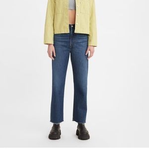 Levi’s rib cage straight ankle dark wash jeans